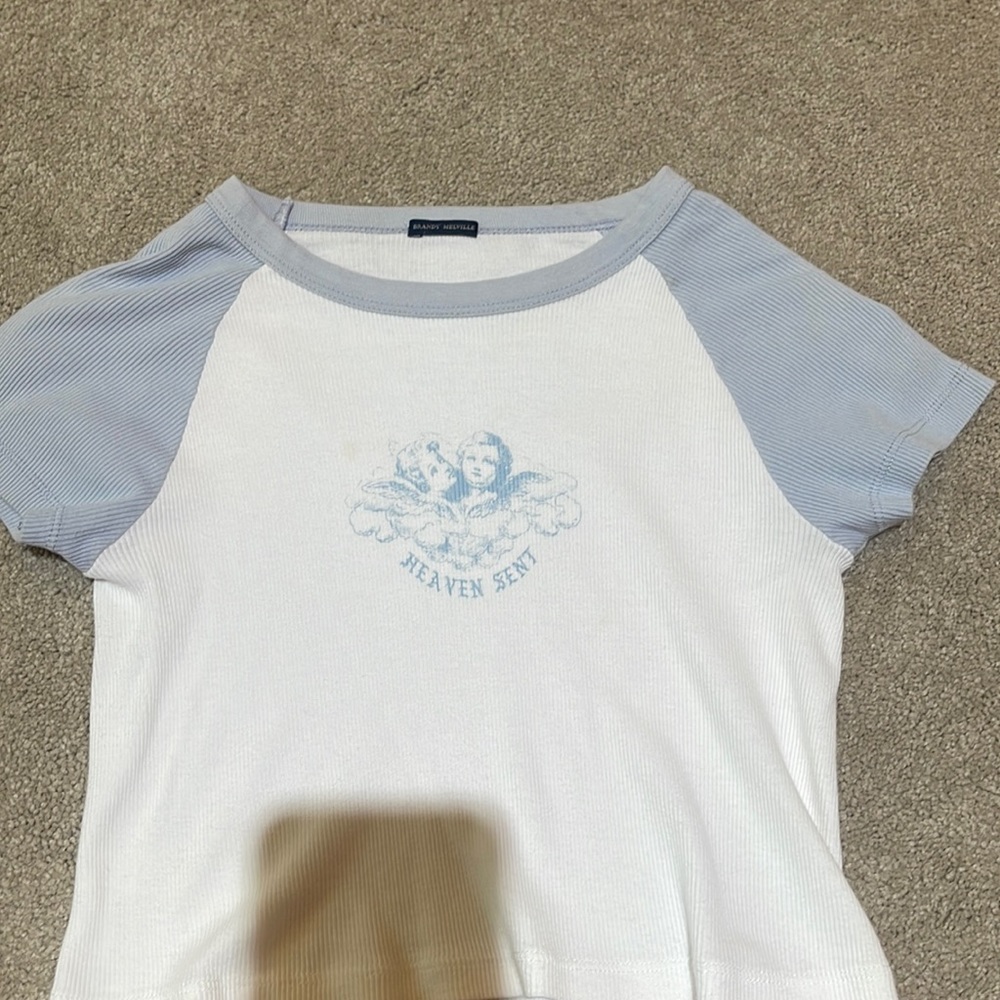 Brandy Melville shirt